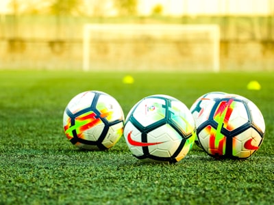 Интерфейс приложения Лига Ставок APK для Android и iOS